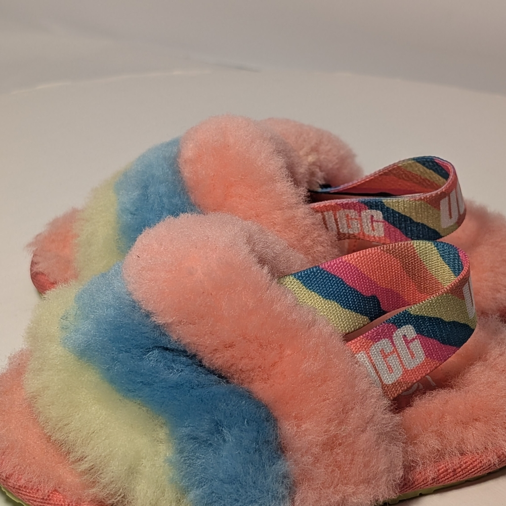 UGG Fluffy Rainbow Slippers